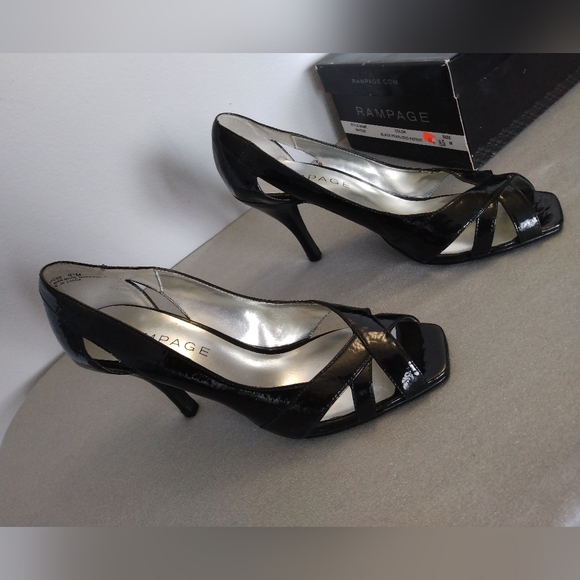 Women's New Heel 7.5 and 8.5 - Picture 5 of 6